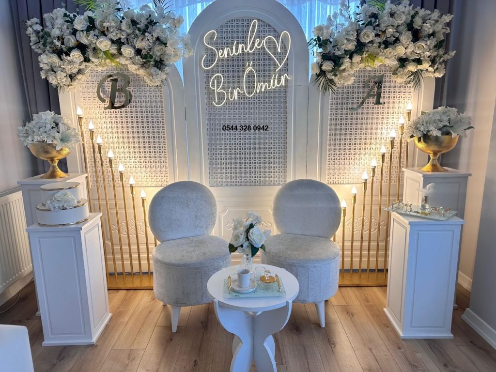 Evde nişan organizasyonu