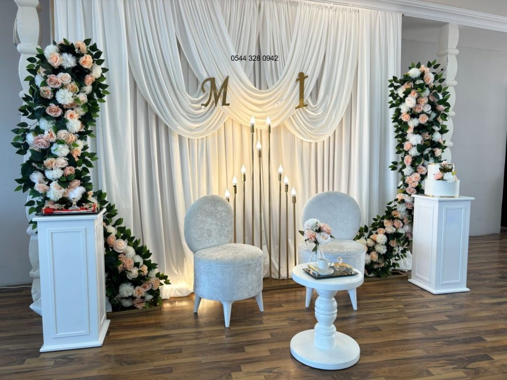 Evde nişan organizasyonu